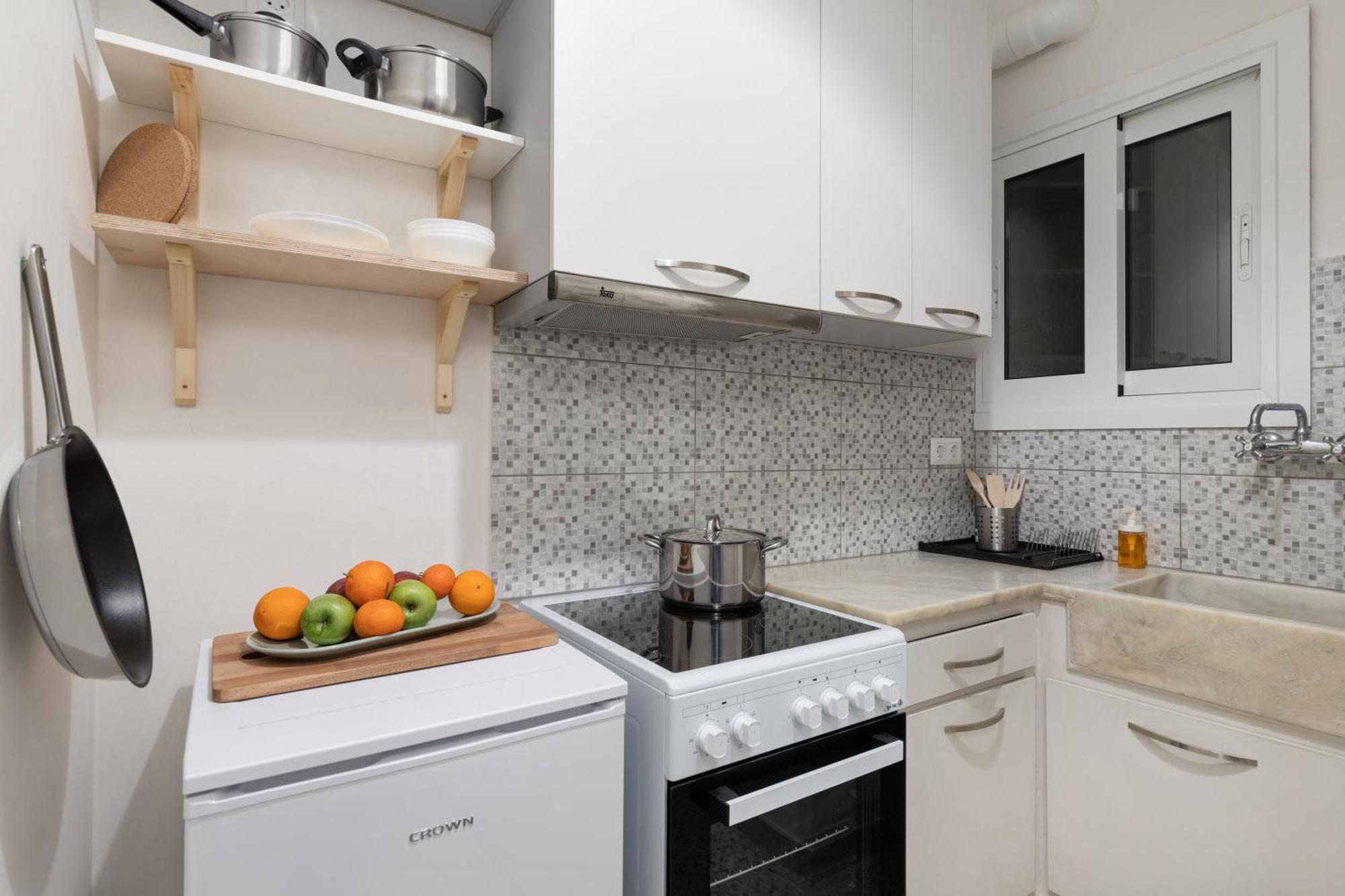 Peaceful Apartment In Neapoli, Exarcheia Athene Buitenkant foto