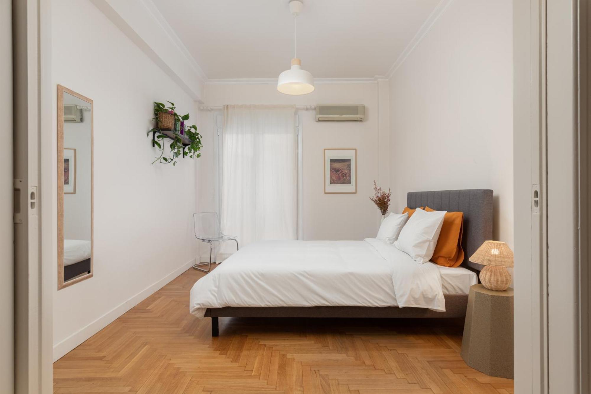 Peaceful Apartment In Neapoli, Exarcheia Athene Buitenkant foto